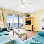 Twin Palms Resort