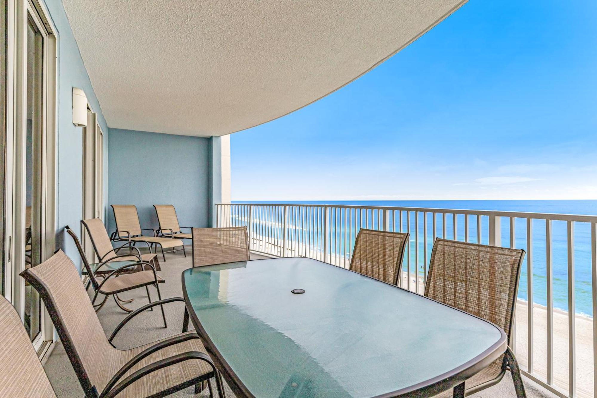 Apartment Twin Palms
